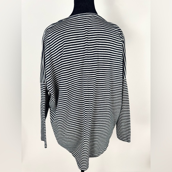 Boxy Striped Loft Sweater L - Picture 5 of 5